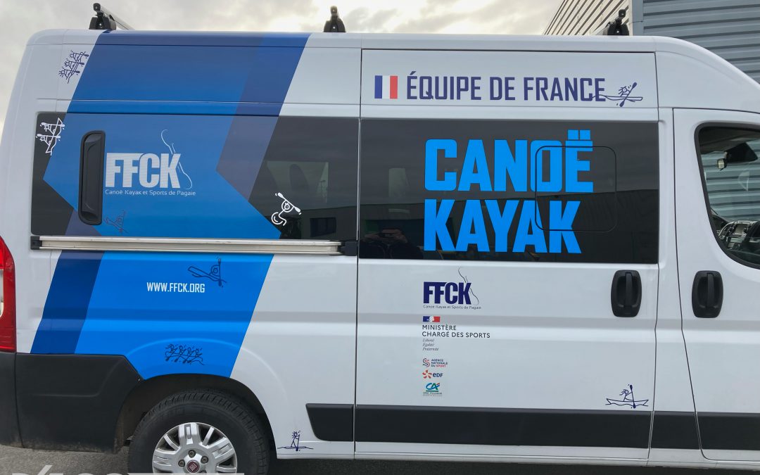 Equipe de France Canoë Kayak : Marquage Véhicule