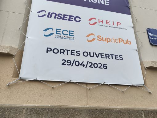 Campus : Bâche